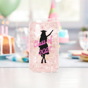 Silhouette de cap et robe de fille de la promotion