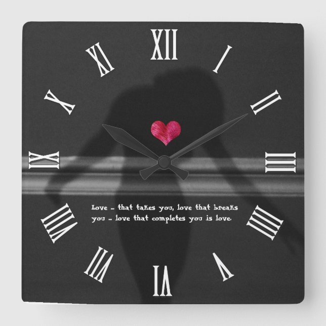 Silhouette der Frau mit Peony Blume Herz / Liebe Quadratische Wanduhr (Vorderseite)