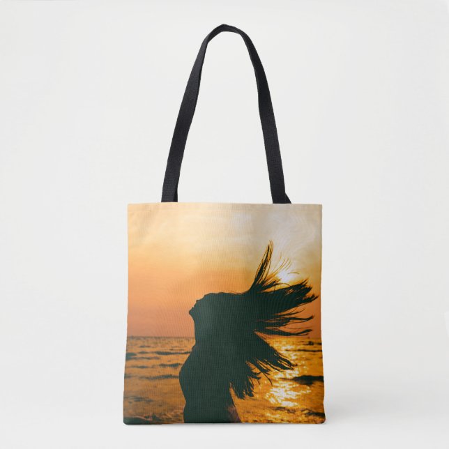 Silhouette der Mädchen, Sonnenuntergang auf dem Me Tasche (Vorderseite)