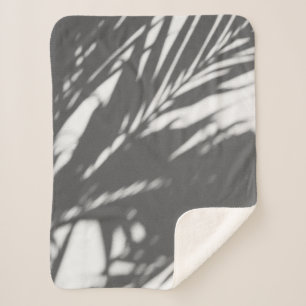 Silhouette der Palme Sherpadecke