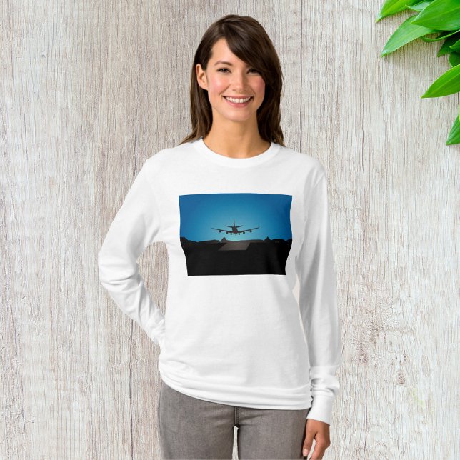 Silhouette des Flugzeugs bei Nacht T-Shirt (Von Creator hochgeladen)