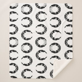 Silhouette des Schwarzen Halbmonds Sherpadecke