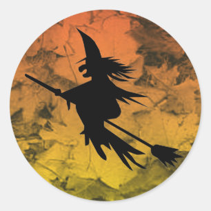 Silhouette-Fliegen-Hexe-Herbstlaub Halloween Runder Aufkleber