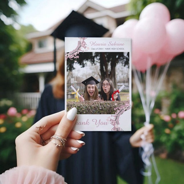 Silhouette Pink Graduate - Danke Karte (Von Creator hochgeladen)