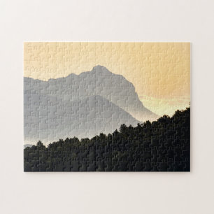 Silhouetten der Berge