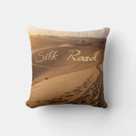 Silk Road Desert Landscape Typography Art Kissen