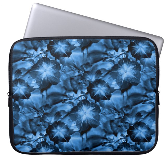 Silky Blue.. Laptopschutzhülle (Vorderseite)