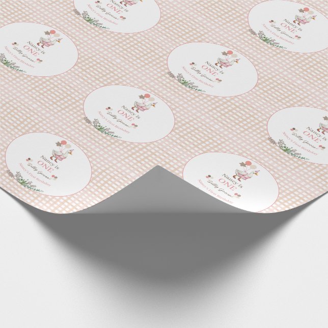 Silly Goose First Birthday Brown Geschenkpapier (Ecke)