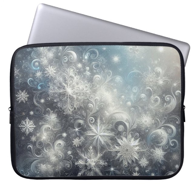Silver and Blue Snowflake Winter Laptopschutzhülle (Vorderseite)