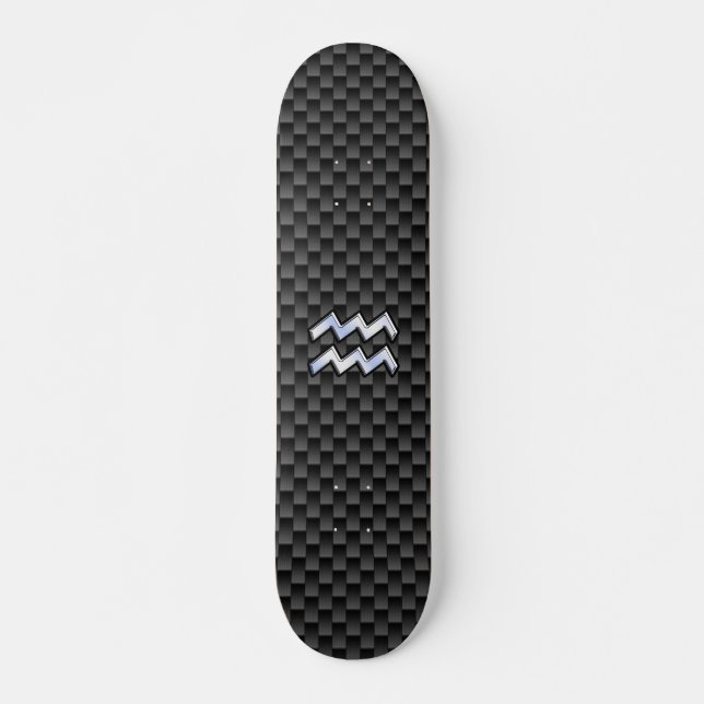 Silver Aquarius Zodiac Symbol Carbon Fiber Style Skateboard (Vorne)