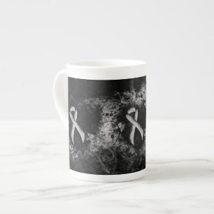 Silver Awareness Ribbon Grunge Herz Prozellantasse