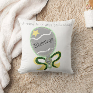 Silver Baby Rattle Yellow Star Green Bow Segnungen Kissen