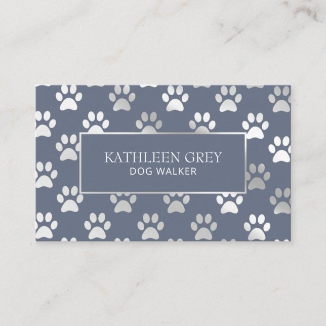 Silver Blue Paw Print Pattern | Pet Groomer Visitenkarte (Vorderseite)