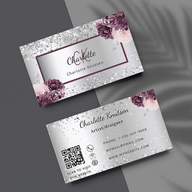 Silver burgundy florale elegant monogram QR code Visitenkarte (Von Creator hochgeladen)