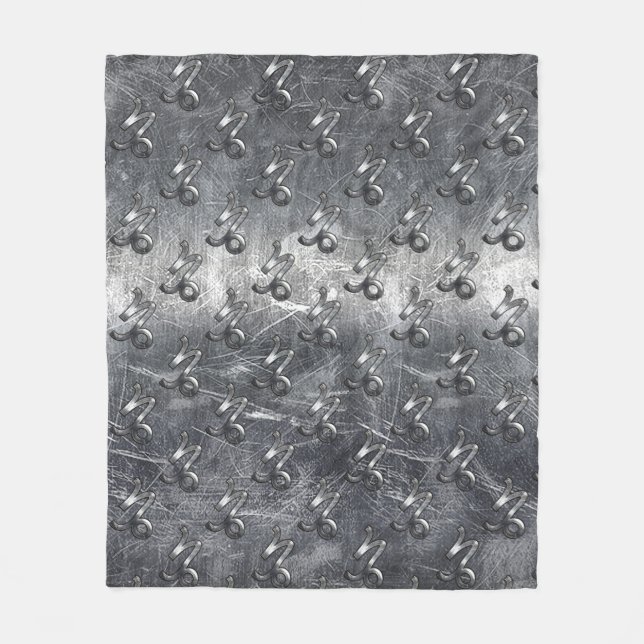 Silver Capricorn Zodiac Symbol Steel Style Fleecedecke (Vorderseite)