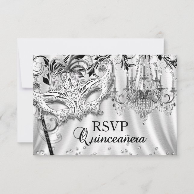 Silver Chandelier Masquerade Quinceanera UAWG RSVP Karte (Vorderseite)