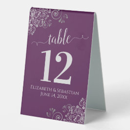 Silver Curls Plum Lila Hochzeitsszene Tischnummer Tischaufsteller
