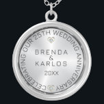 Silver & Diamonds Silver zum 25. Hochzeitstag Versilberte Kette<br><div class="desc">Elegant Happy 25. Hochzeitstag Bild von silberem Hintergrund und Diamanten mit schwarz anpassbaren Text.</div>