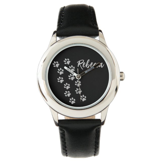 Silver Dog Paws Schwarzer Hintergrund Print Patter Armbanduhr (Vorderseite)