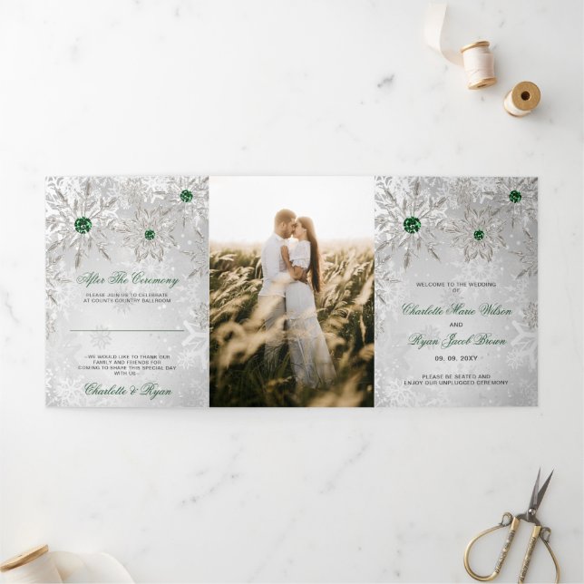 Silver Emerald Green Snowflake Winter Wedding Dreifach-gefaltete Programmkarte (Außenbereich)