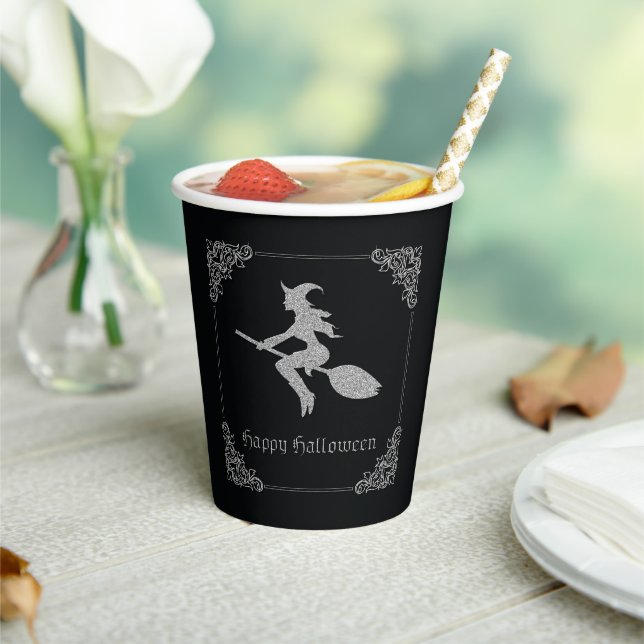 Silver Flying Hexe Halloween Pappbecher (In Situ)