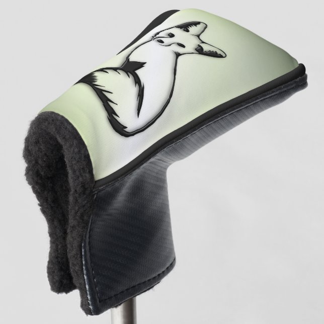 Silver Fox auf Grün Golf Headcover (3/4 Vorderseite)