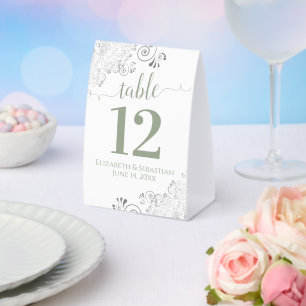 Silver Frills Sage on White Wedding Tischnummer Tischaufsteller