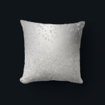 Silver Glitter Metallschatten Sparkles Confetti Kissen<br><div class="desc">Chic luxuriöser silberner Glitzer ombre Metallic Glitzern Confetti .</div>