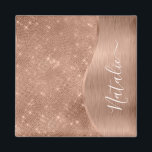Silver Glitzer Glam Bling Personalisiert Metallic  Magnet<br><div class="desc">Diese Rose goldgebürstetes Metall und glamouröse Imitate Glitzer gemustert Magnet mit Ihrem eigenen individuelle Name leicht personalisieren.</div>