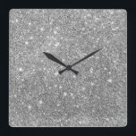 Silver Glitzer Glitzern Quadratische Wanduhr<br><div class="desc">Sie können das Design weiter personalisieren,  wenn Sie es bevorzugen,  z.B. indem Sie Ihren Namen oder einen anderen Text hinzufügen oder das Bild anpassen - klicken Sie einfach auf 'Anpassen',  um alle Optionen anzuzeigen.</div>
