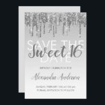 Silver Glitzer Sweet 16 Save the Date Einladung<br><div class="desc">Moderner Silber Sparkle und Driving Glitzer 16 . Geburtstag Save the Date Geburtstagsparty Einladung. Diese Einladung ist ideal für eine Sparkle und Glitzer Sweet 16 Geburtstagsparty,  die stilvoll feiern möchten.</div>