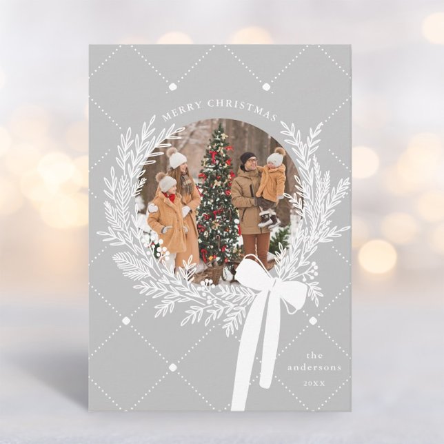 Silver Grau & White Weihnachtskranz Foto Feiertagskarte (Von Creator hochgeladen)