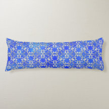 Silver Gray Blue Dancing Scrolls Muster