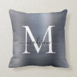 Silver Gray Brushed Metal Girl Script Monogram Kissen<br><div class="desc">Modernes,  silbergraues Pinselmetall,  Girly Script Monogram Kissen</div>