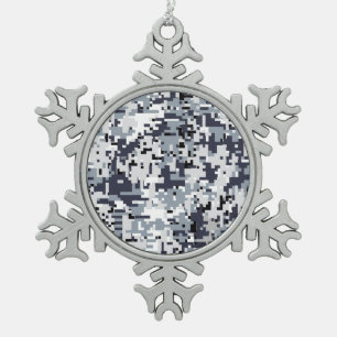 Silver Gray Digital Camouflage Schneeflocken Zinn-Ornament