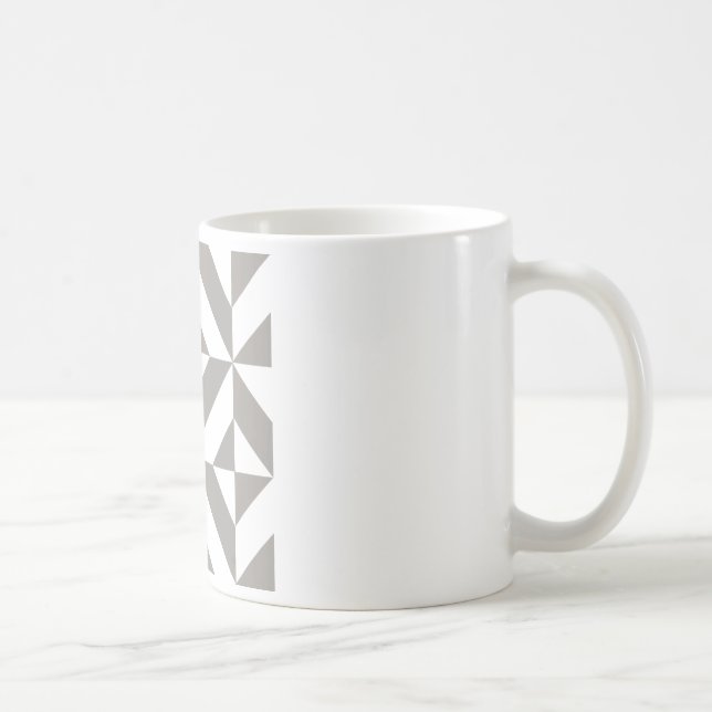 Silver Gray Geometric Deko Cube Pattern Kaffeetasse (Rechts)
