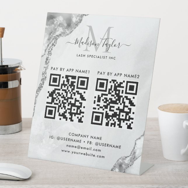 Silver Gray Glitzer Agate Monogram Scan to Pay Sockelschild (In Situ)
