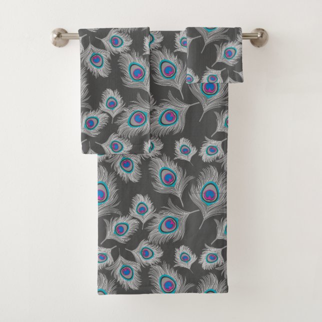 Silver Gray & Turquoise Peacock Feather Badhandtuch Set (Insitu)