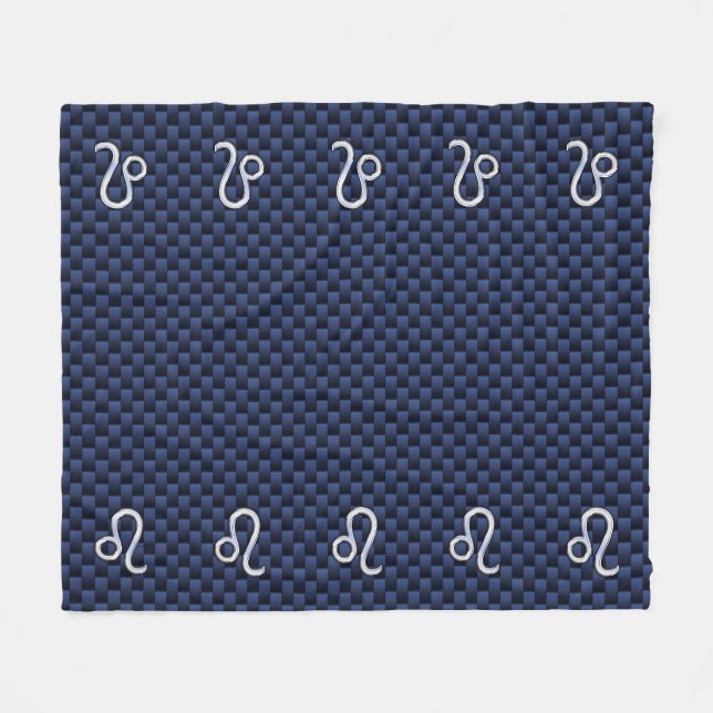 Silver Leo Symbol auf Navy Blue Carbon Fibre Print Fleecedecke (Vorderseite (Horizontal))