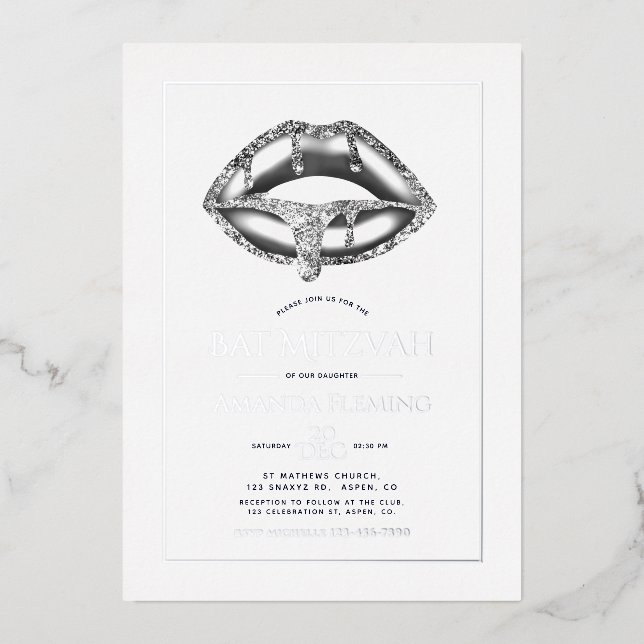 Silver Lips Bat Mitzvah Foto Einladung (Vorderseite)