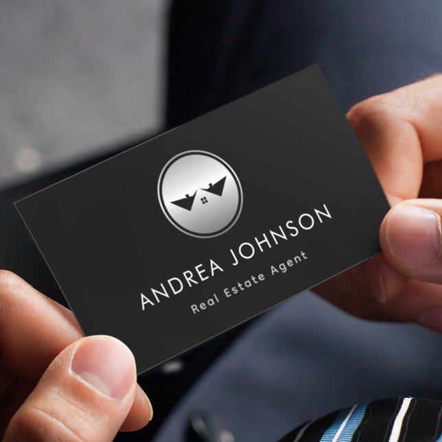 Silver Logo Real Anwesen Foto Qr Code Social Media Visitenkarte (Von Creator hochgeladen)