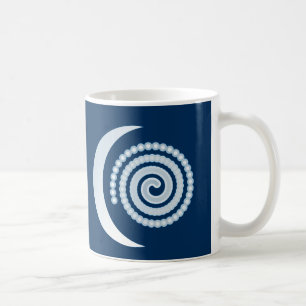 Silver Moon Spiral auf dunkelblau Kaffeetasse