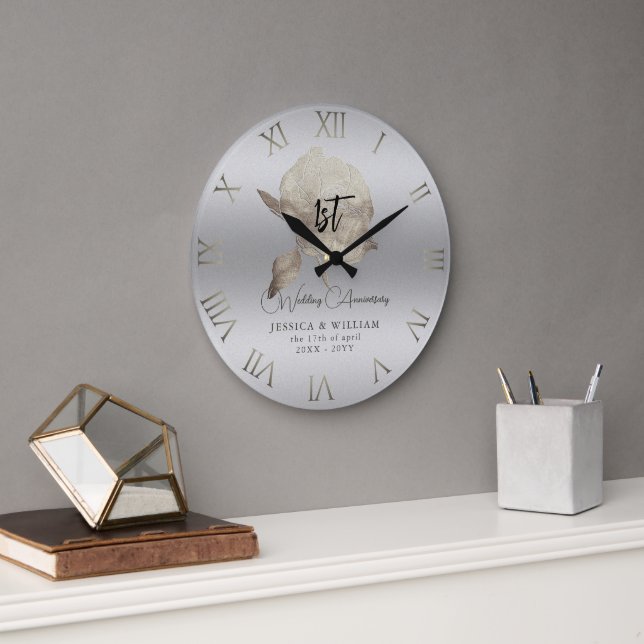 Silver Peony Mattiert Glass Wedding Jubiläum Große Wanduhr (Büro)