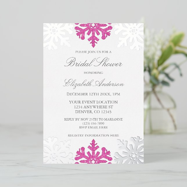 Silver Pink Snowflake Winter Brautparty Folieneinladung (Stehend vorne)