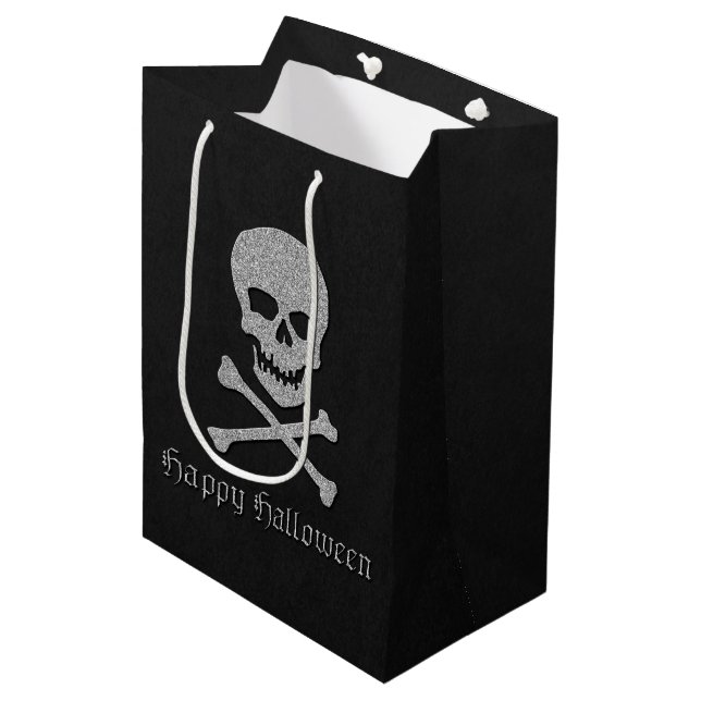 Silver Skull & Crossbones Halloween Mittlere Geschenktüte (Vorderseite Schrägansicht)