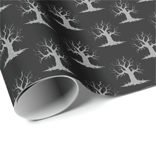 Silver Spooky Tree Halloween Geschenkpapier (Rolleneckpunkt)