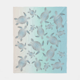 Silver Turquoise Sea Turtles Pattern Coastal Fleecedecke