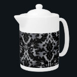 Silver Velvet Teapot<br><div class="desc">Ein Viktorianisches Design sieht so aus, als ob es aus Samt mit einem silbernen Hintergrund gemacht wäre. Nehmen Sie Tee, oder legen Sie Ihre Creme in diese und fühlen Sie sich wie eine Königin.</div>