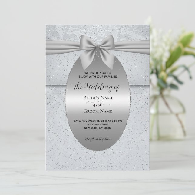 Silver Vintage with Bow Wedding Invitation (Debout devant)