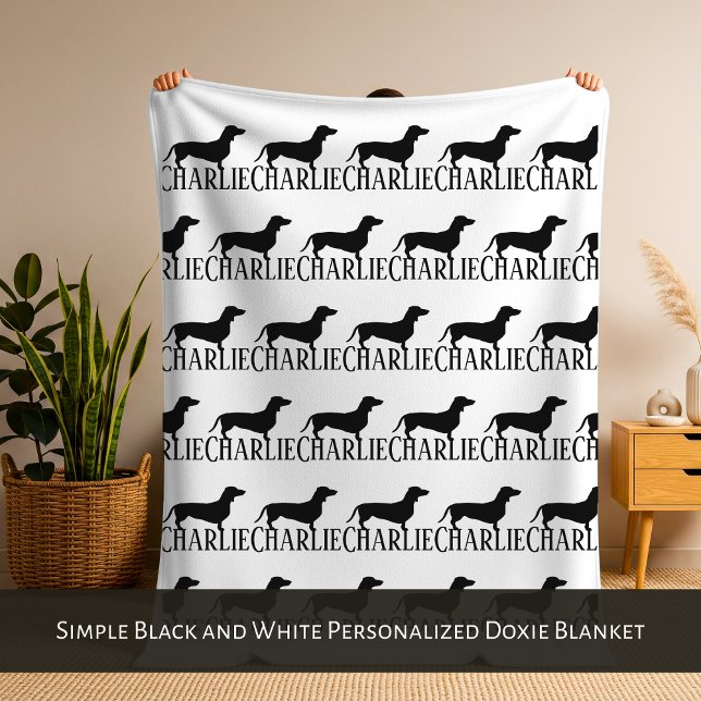 Simple Black and White Personalized Doxie Blanket Fleecedecke (Simple Black and White Personalized Doxie Blanket)